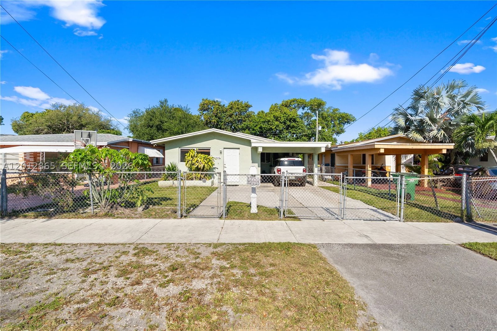 Real estate property located at 5300 30th Pl, Miami-dade, Glenwood Hgts, Miami, FL