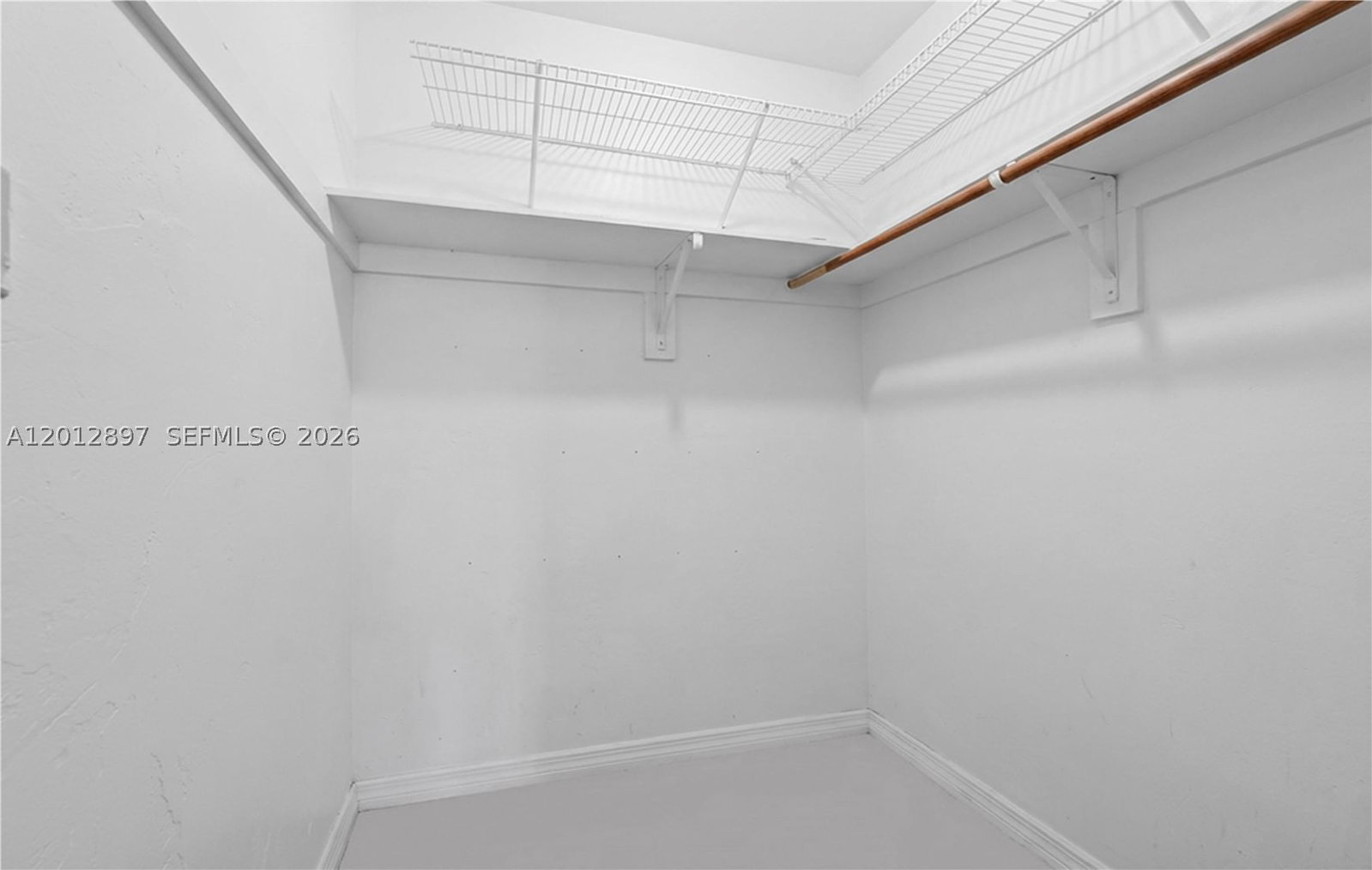 Real estate property located at 7829 Miller Dr B205, Miami-dade, Lakewood Villas Condo, Miami, FL