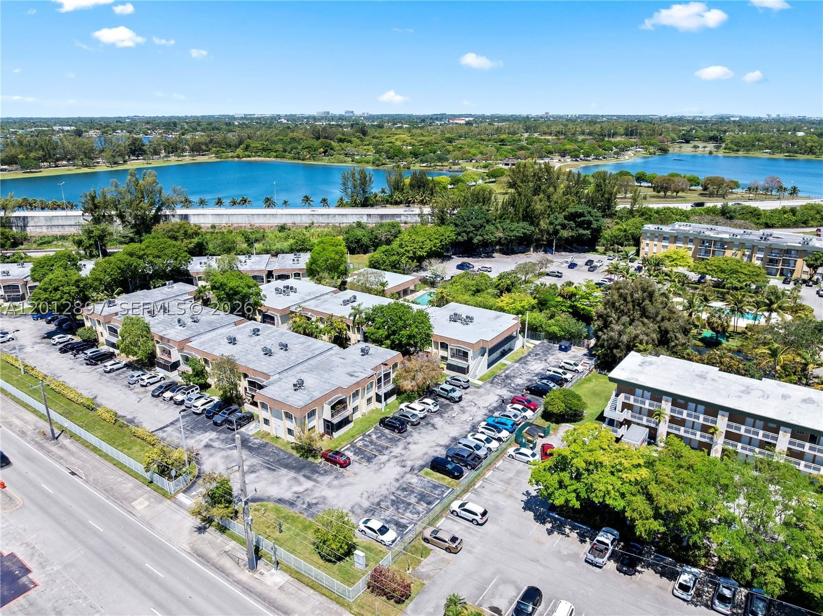 Real estate property located at 7829 Miller Dr B205, Miami-dade, Lakewood Villas Condo, Miami, FL