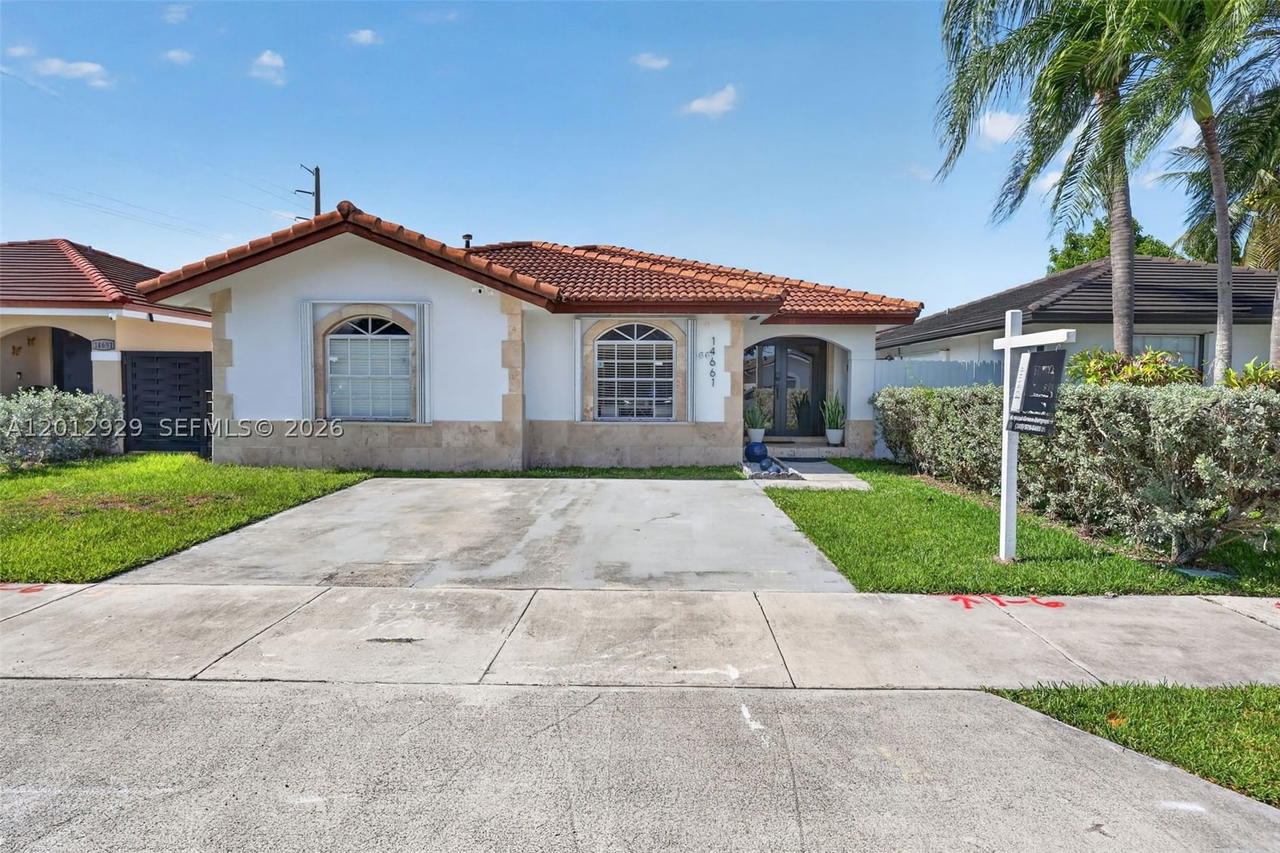 Real estate property located at 14661 168th Ter, Miami-dade, Southwind Point, Miami, FL