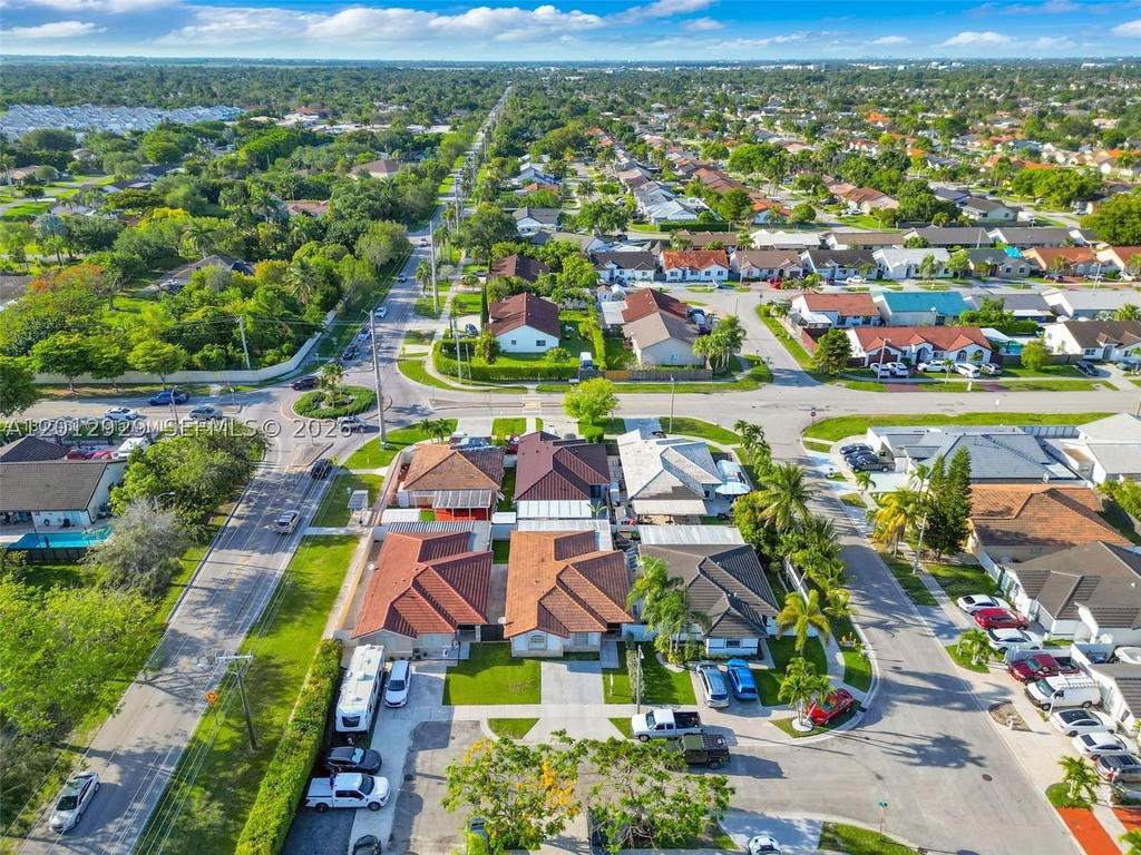 Real estate property located at 14661 168th Ter, Miami-dade, Southwind Point, Miami, FL