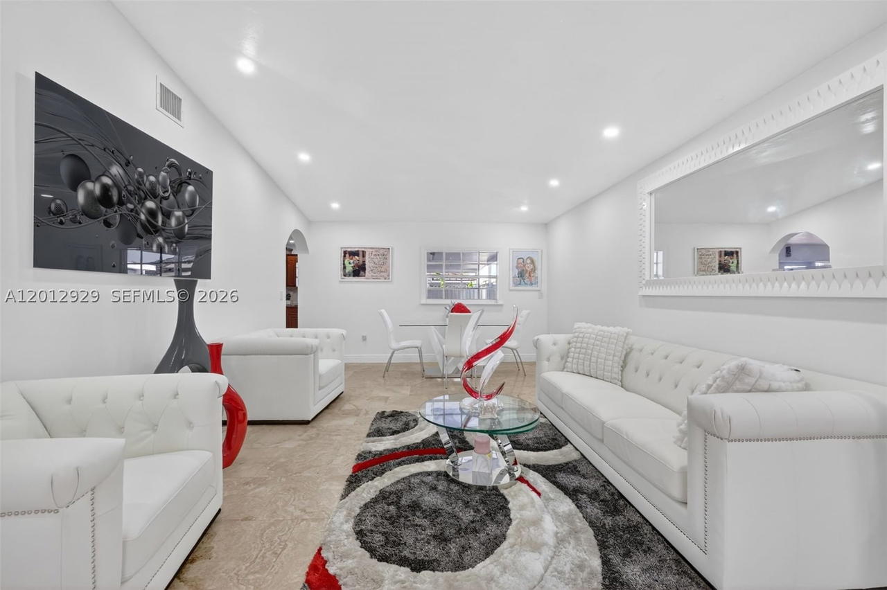 Real estate property located at 14661 168th Ter, Miami-dade, Southwind Point, Miami, FL