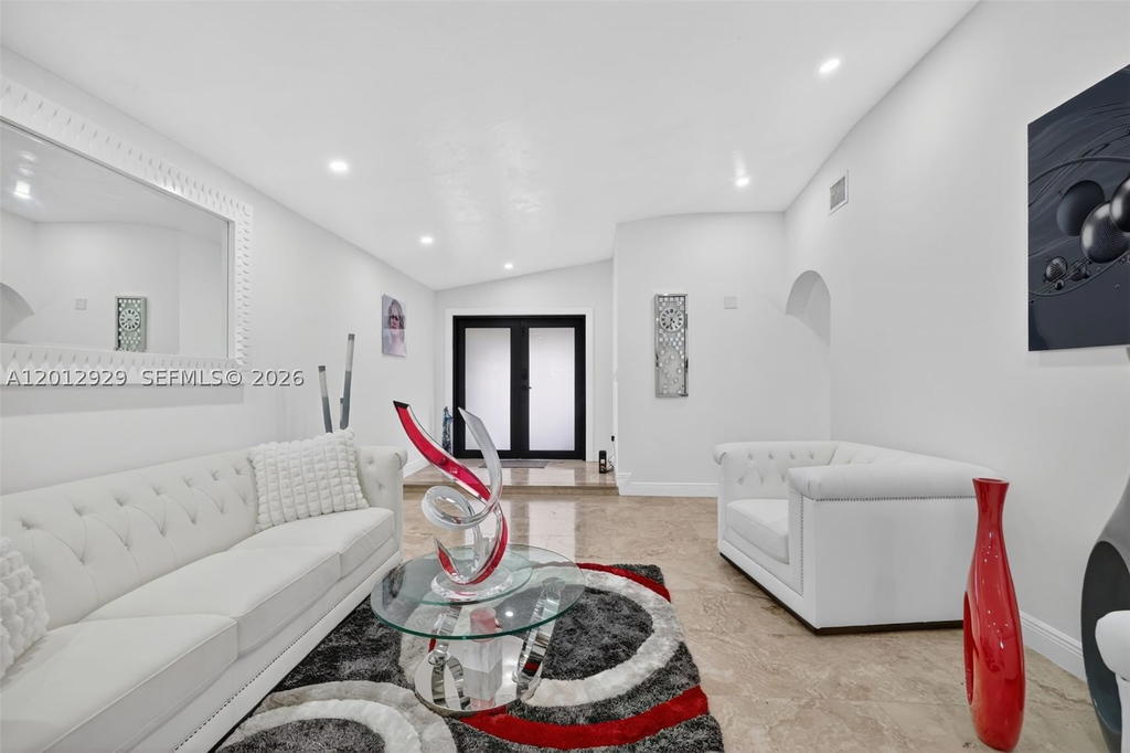 Real estate property located at 14661 168th Ter, Miami-dade, Southwind Point, Miami, FL