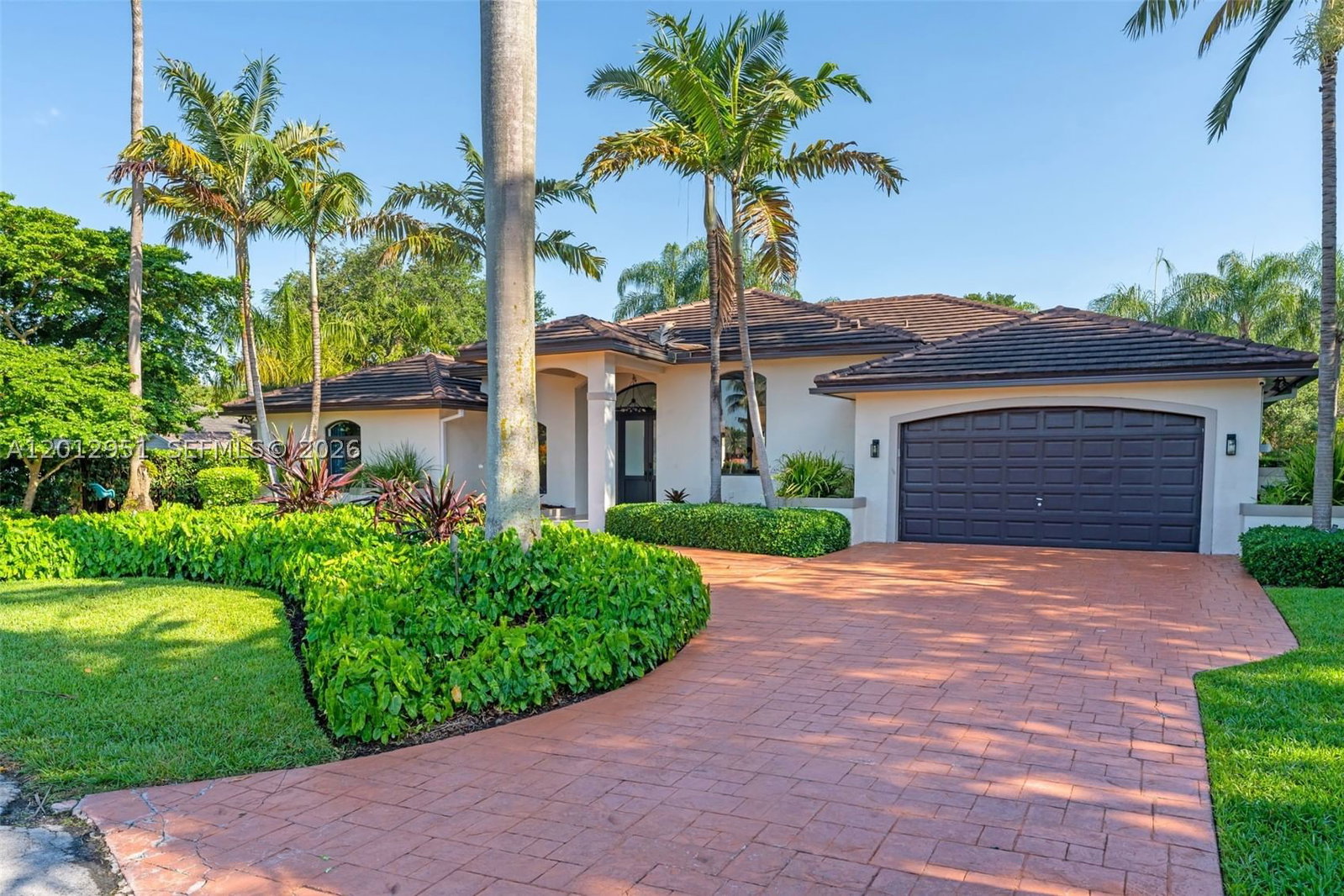 Real estate property located at 12019 77th Ter, Miami-dade, Sharon Estates, Miami, FL