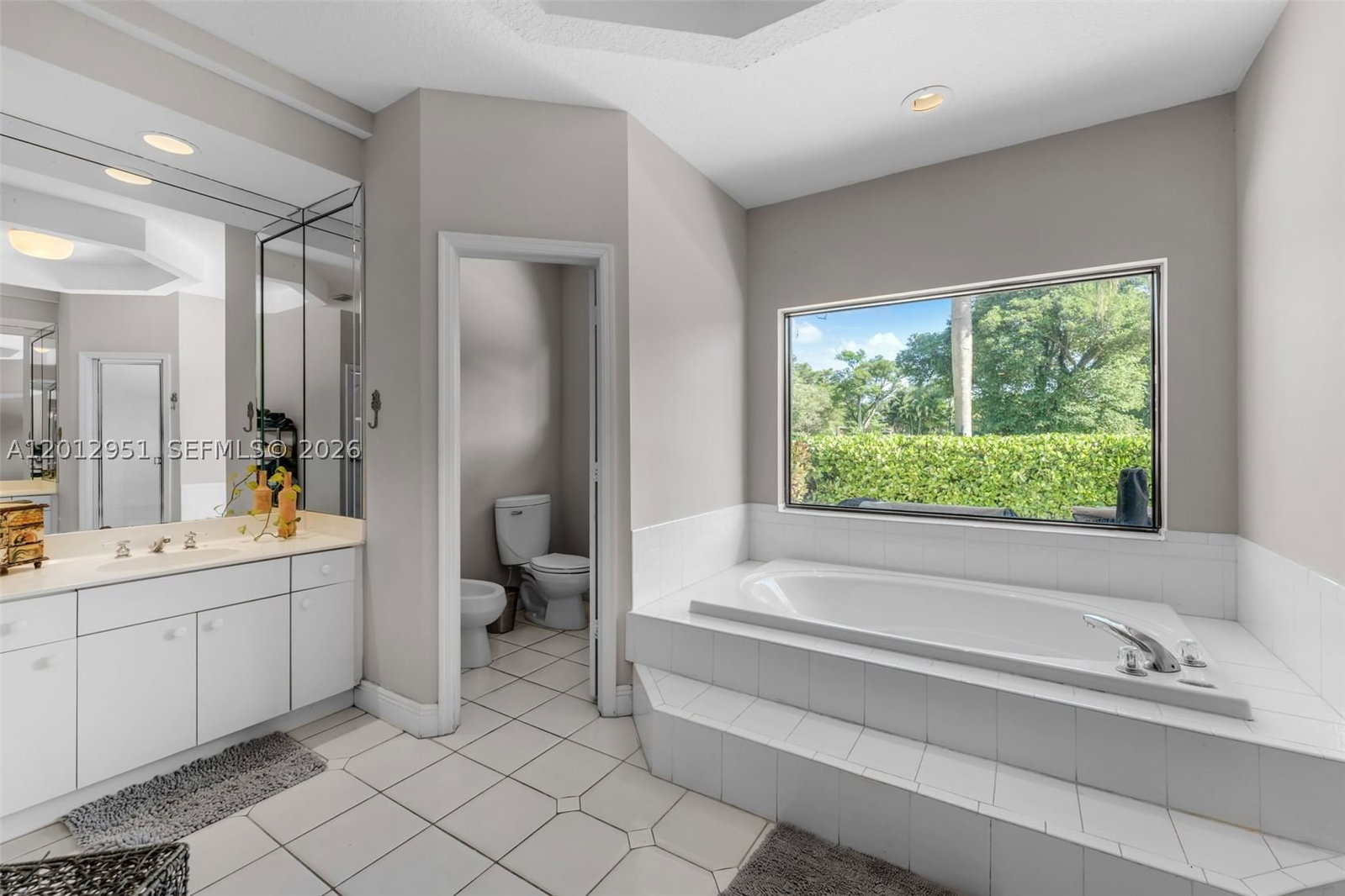 Real estate property located at 12019 77th Ter, Miami-dade, Sharon Estates, Miami, FL