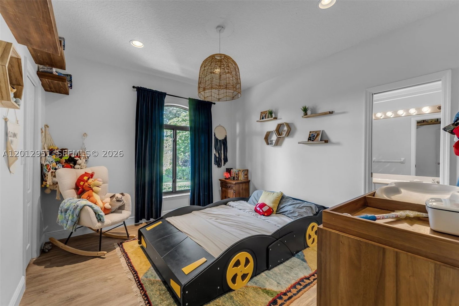 Real estate property located at 12019 77th Ter, Miami-dade, Sharon Estates, Miami, FL