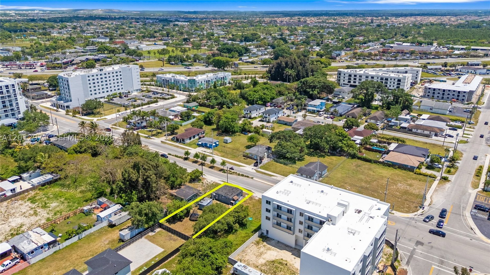 Real estate property located at 11969 216th St, Miami-dade, Symmes Sharman Tr Rev, Miami, FL