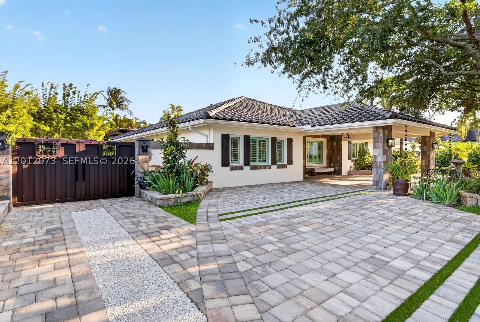 Real estate property located at 10570 56th Ter, Miami-dade, Datorre Sub, Miami, FL