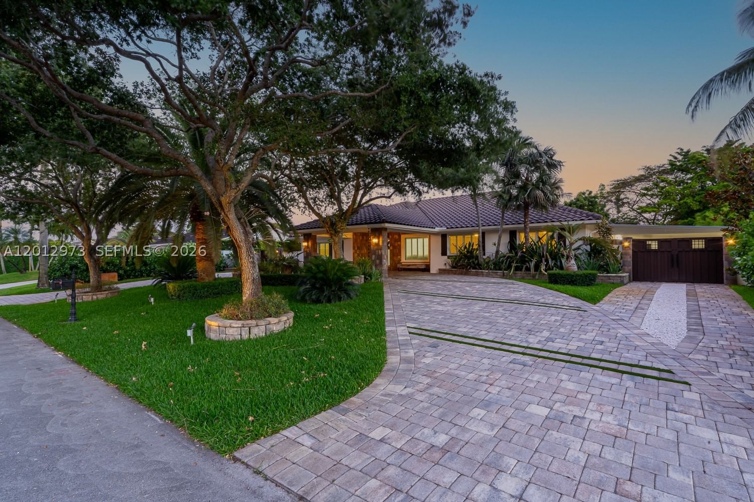 Real estate property located at 10570 56th Ter, Miami-dade, Datorre Sub, Miami, FL
