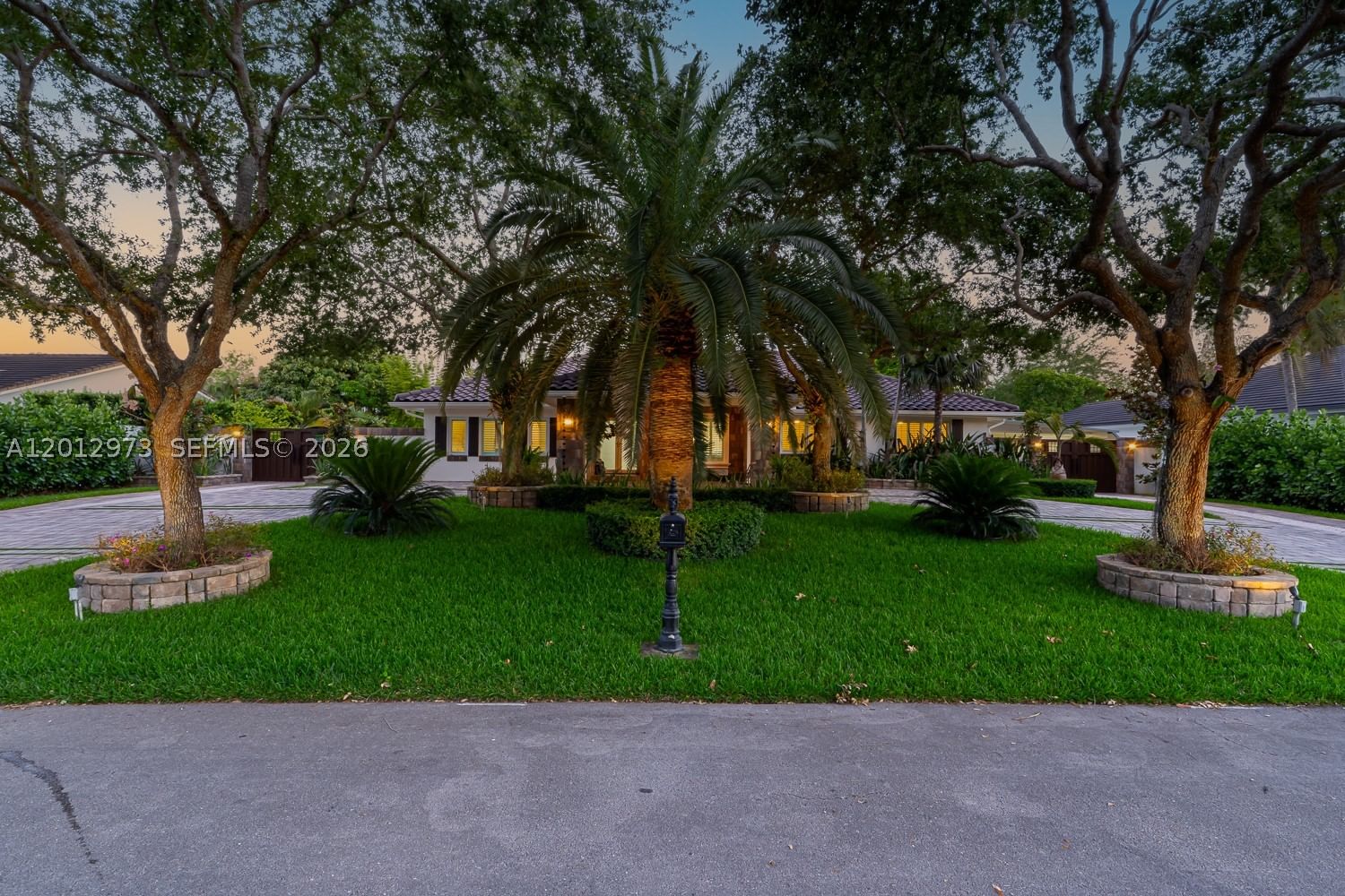 Real estate property located at 10570 56th Ter, Miami-dade, Datorre Sub, Miami, FL