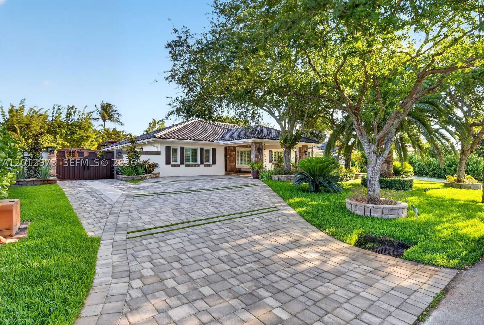 Real estate property located at 10570 56th Ter, Miami-dade, Datorre Sub, Miami, FL