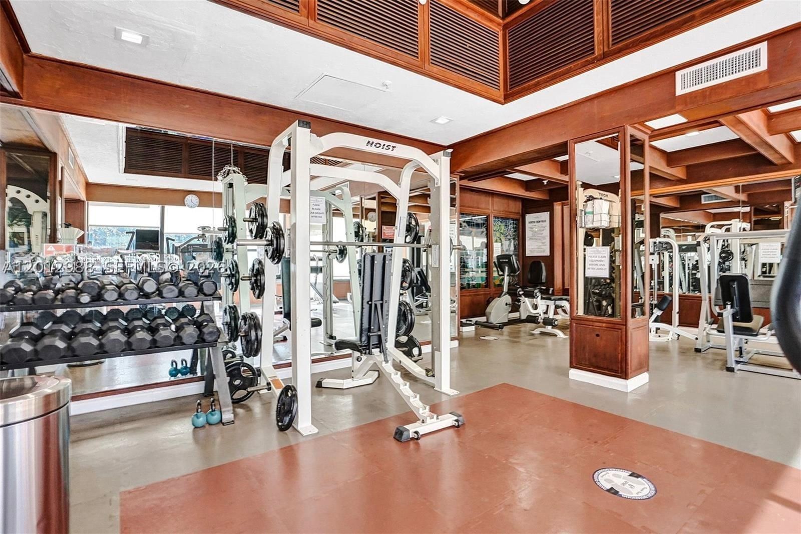 Real estate property located at 600 36th St #706, Miami-dade, Charter Club Condo, Miami, FL