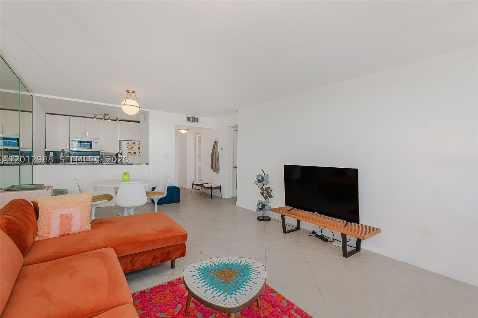 Real estate property located at 600 36th St #706, Miami-dade, Charter Club Condo, Miami, FL