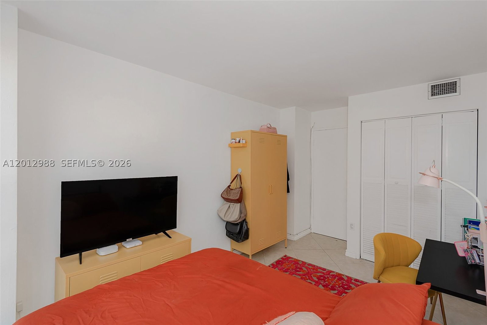 Real estate property located at 600 36th St #706, Miami-dade, Charter Club Condo, Miami, FL
