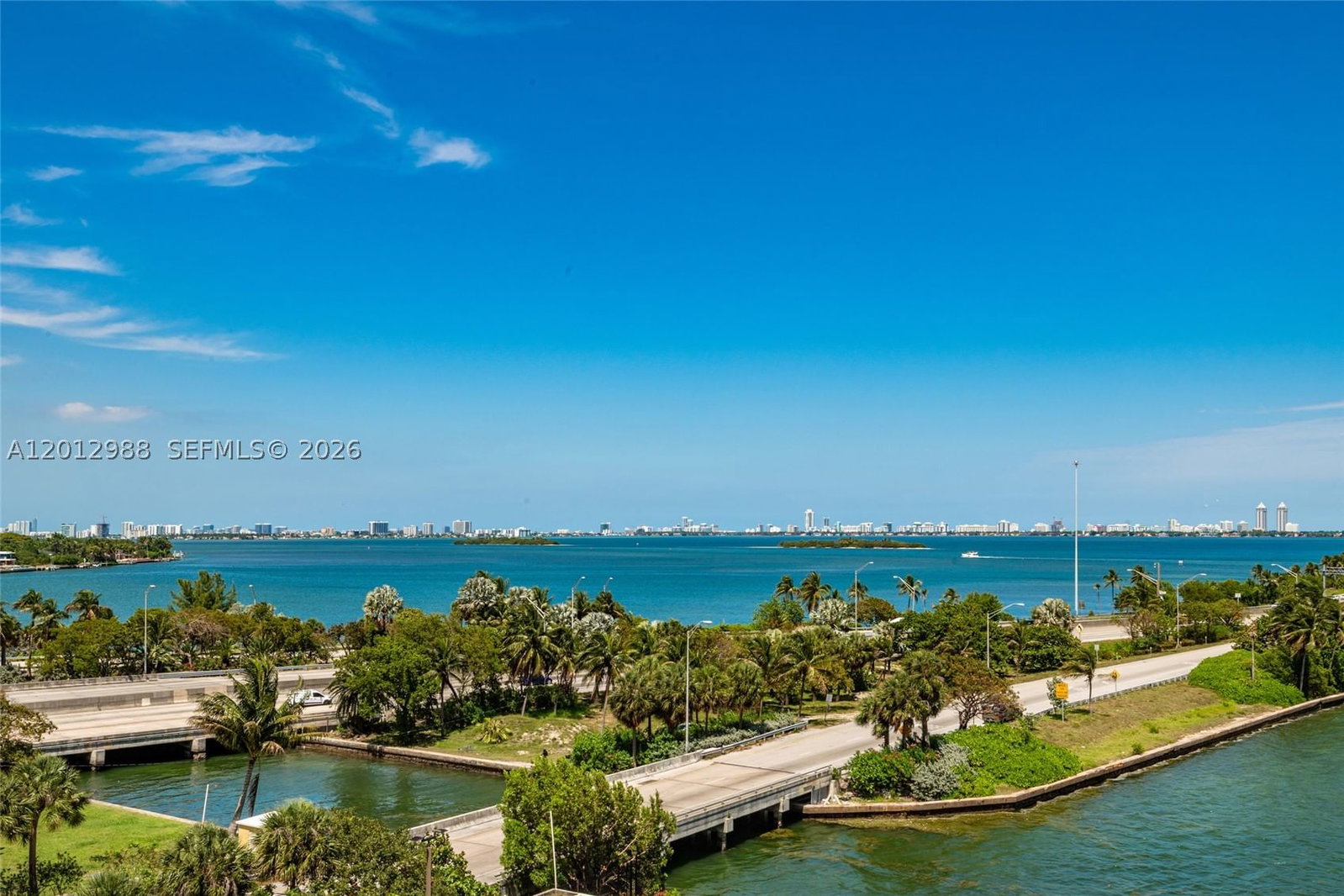 Real estate property located at 600 36th St #706, Miami-dade, Charter Club Condo, Miami, FL