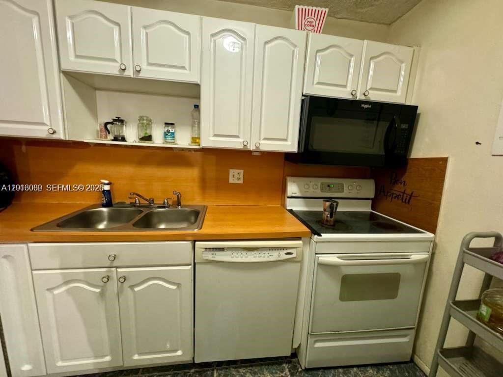 Real estate property located at 3730 Inverrary Dr #3B, Broward, International Village At, Lauderhill, FL