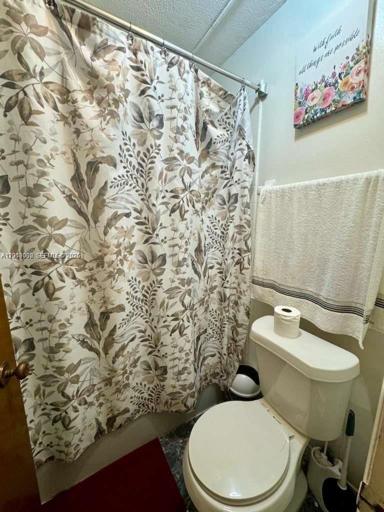 Real estate property located at 3730 Inverrary Dr #3B, Broward, International Village At, Lauderhill, FL