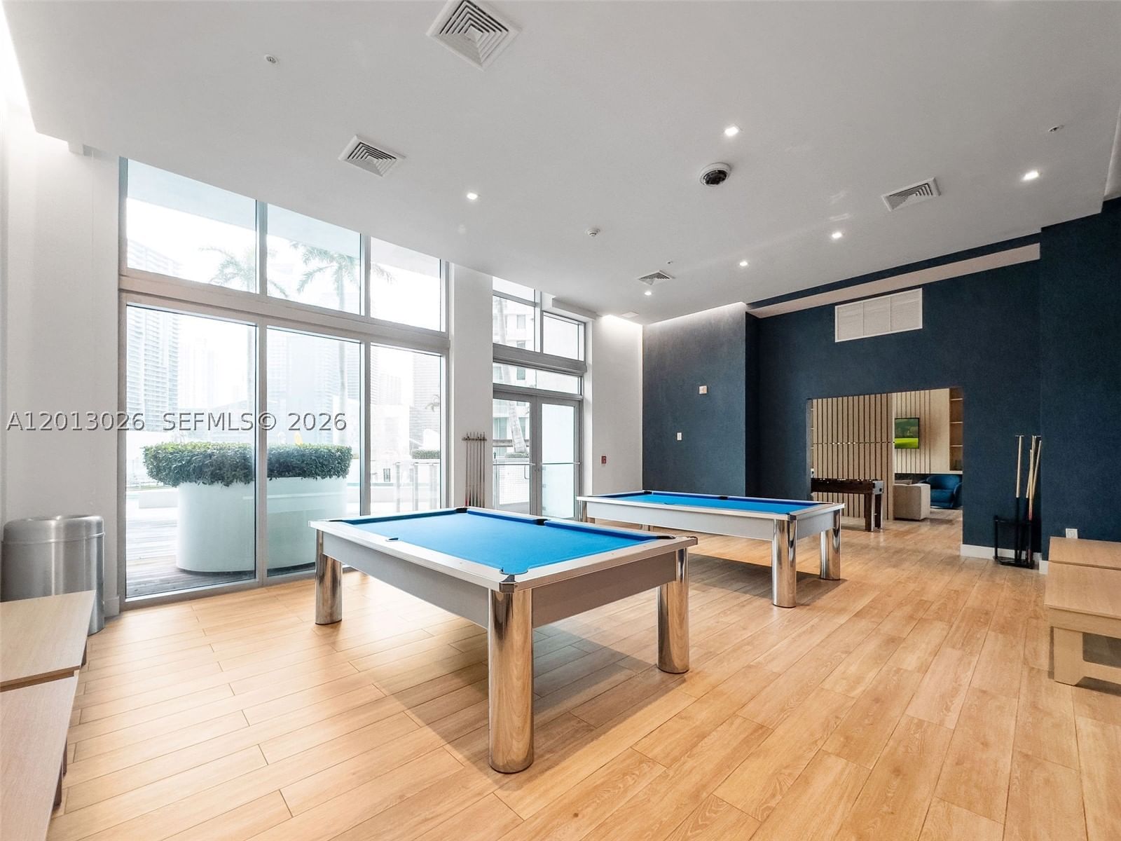 Real estate property located at 90 3rd St #1608, Miami-dade, Ivy Condo, Miami, FL