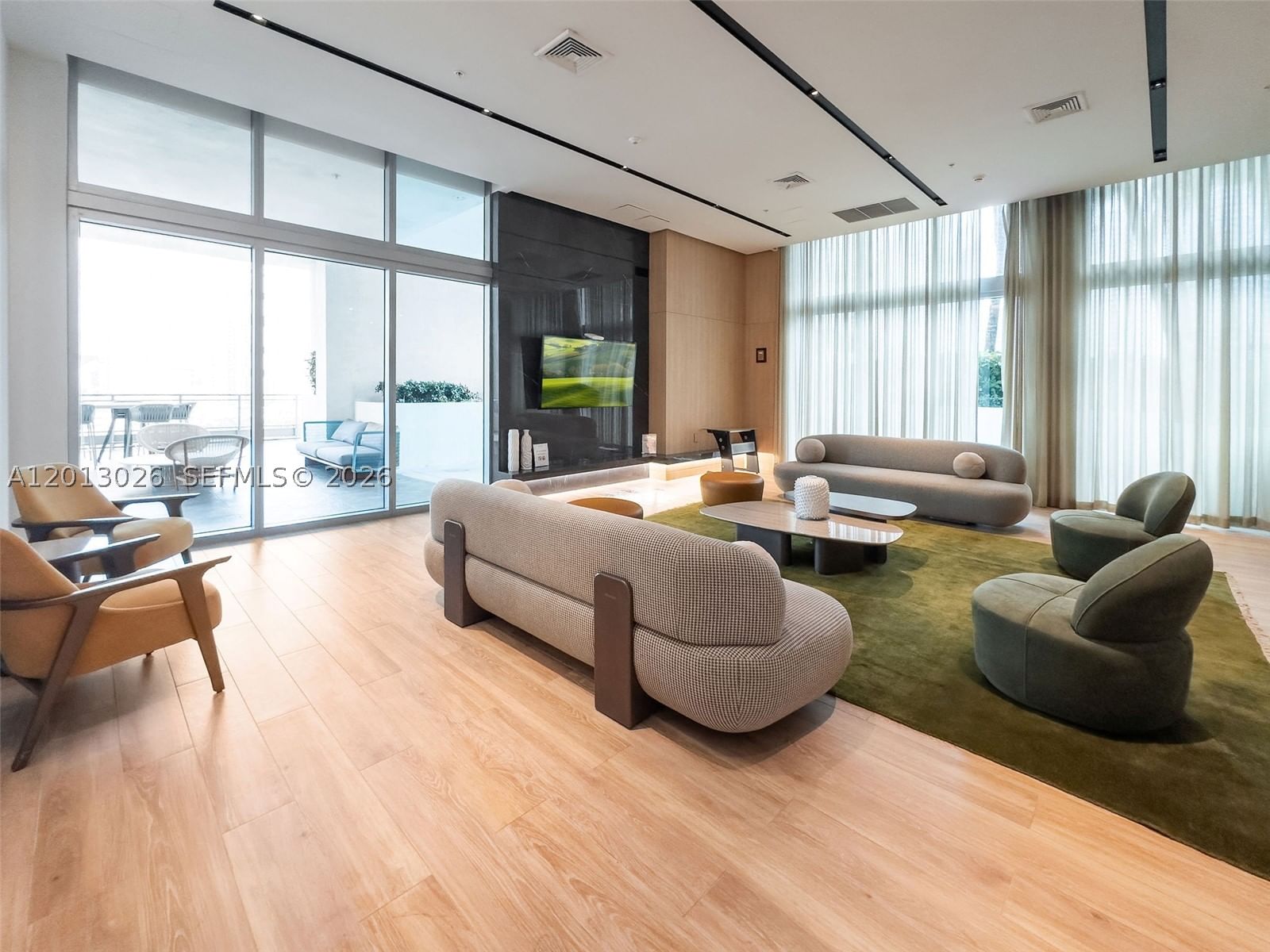 Real estate property located at 90 3rd St #1608, Miami-dade, Ivy Condo, Miami, FL