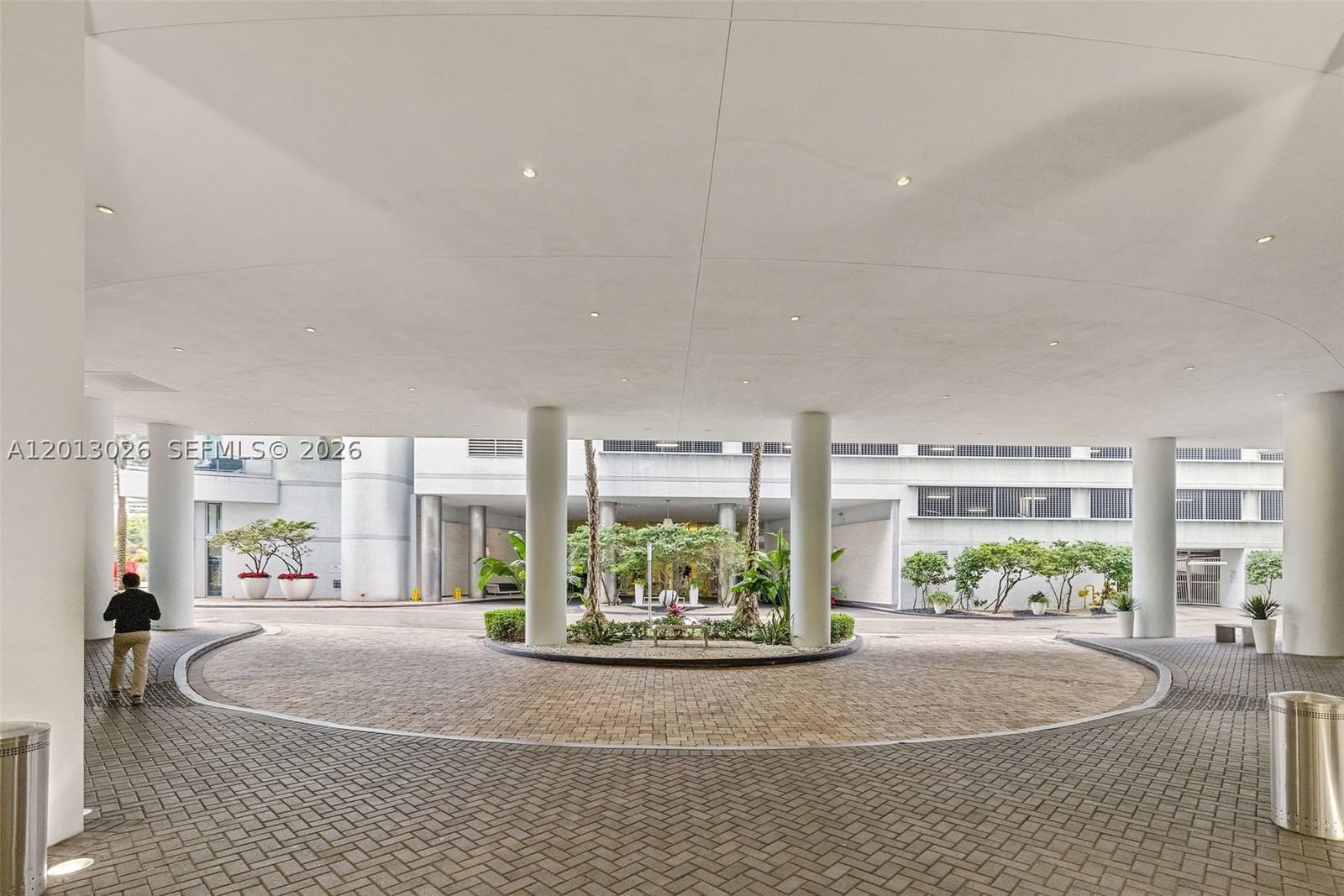 Real estate property located at 90 3rd St #1608, Miami-dade, Ivy Condo, Miami, FL
