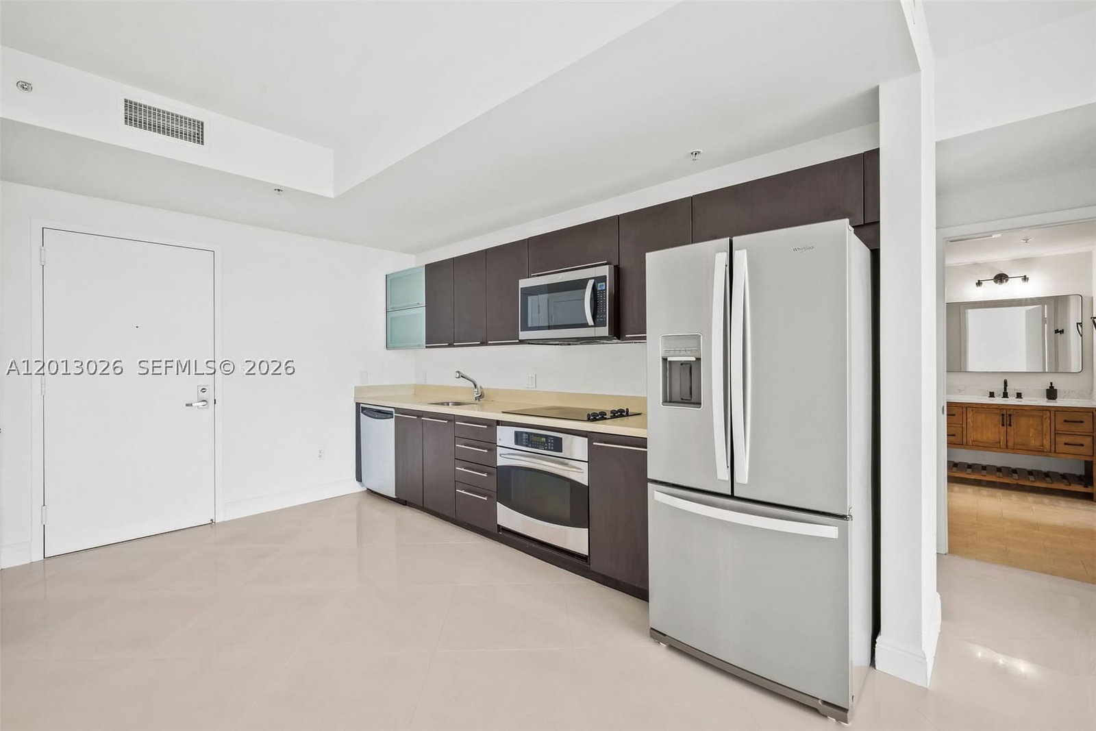 Real estate property located at 90 3rd St #1608, Miami-dade, Ivy Condo, Miami, FL