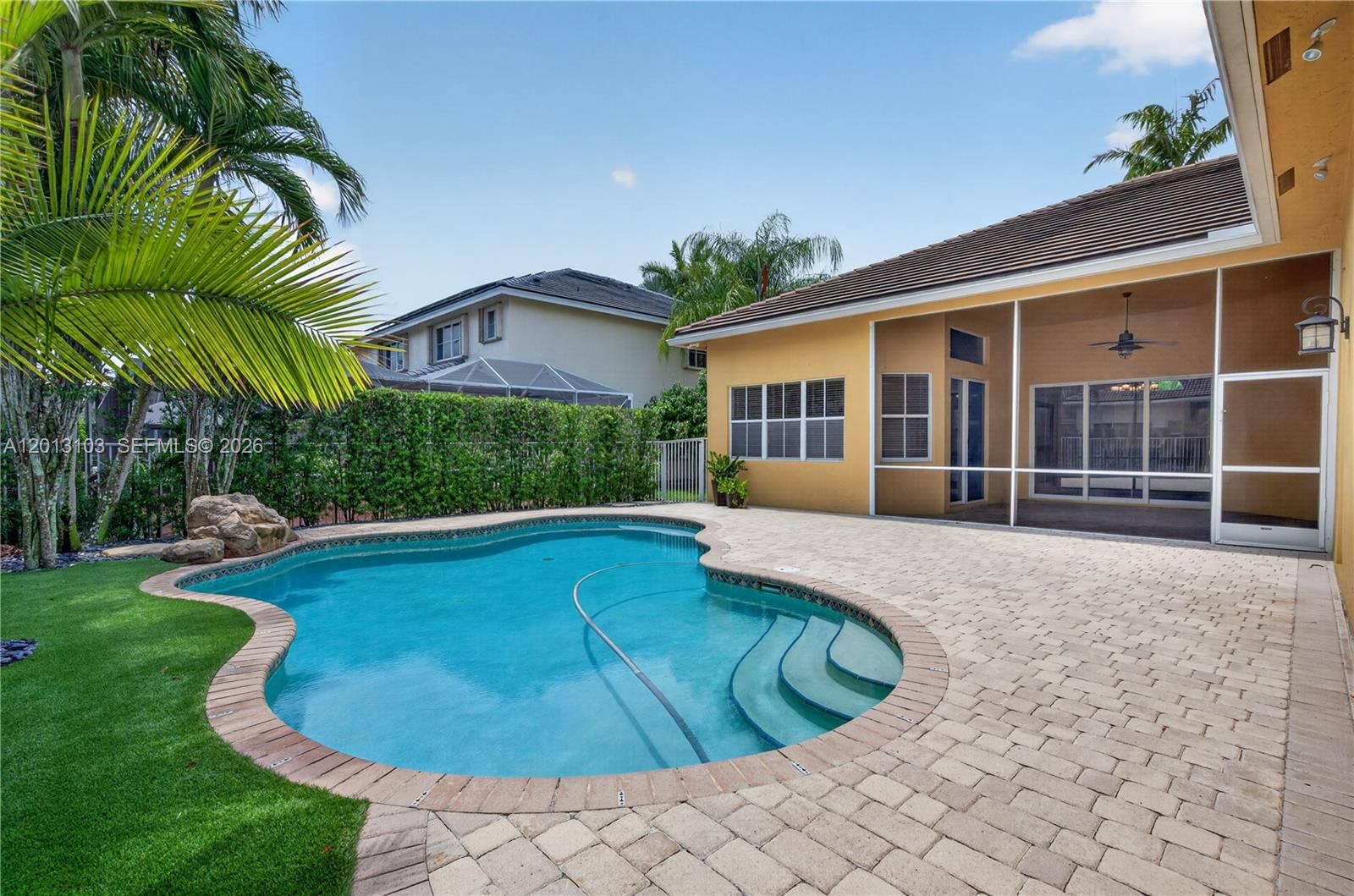 Real estate property located at 1306 Crossbill Ct, Broward, Sector 2-parcels 17 18 19, Weston, FL