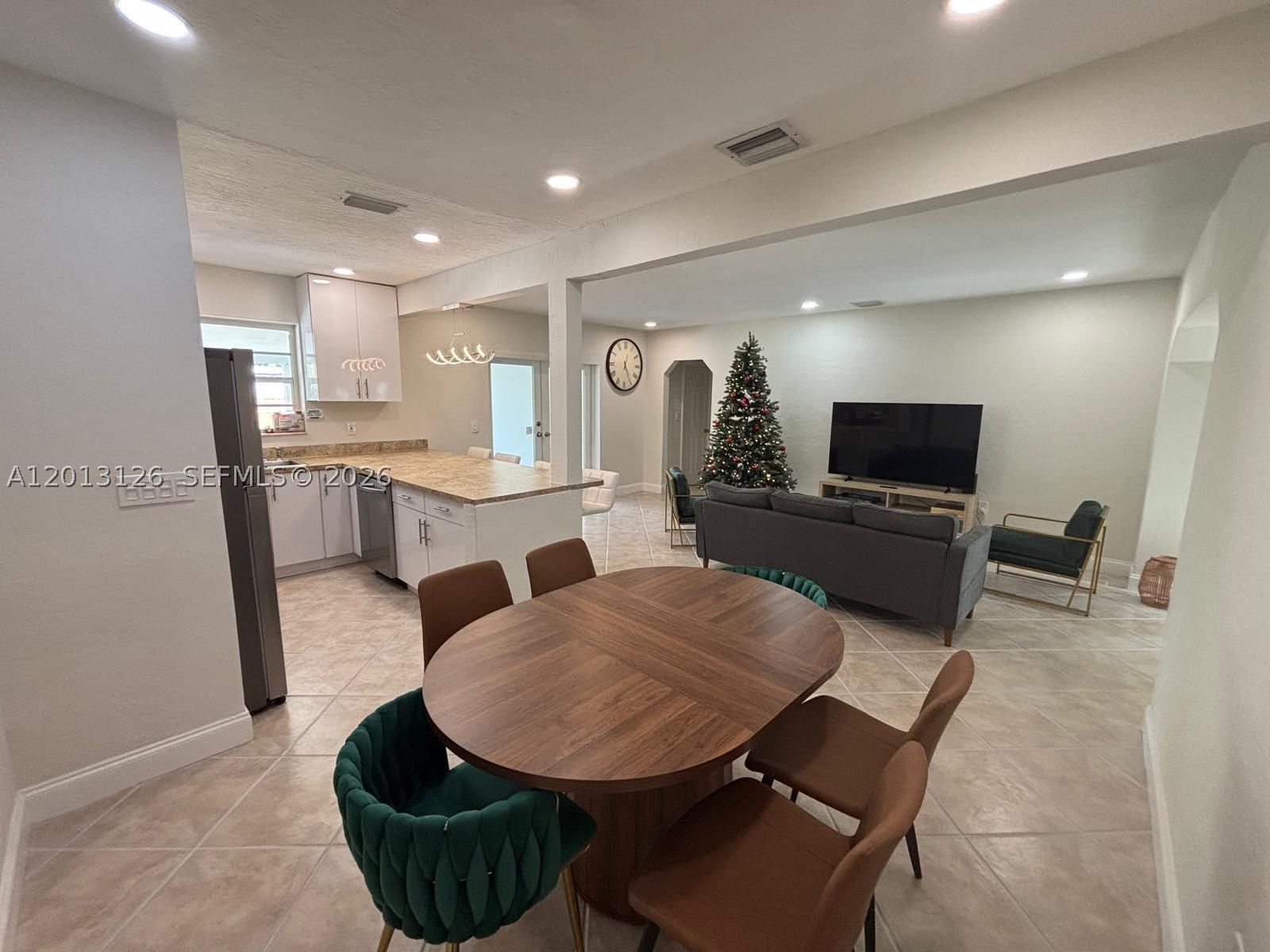 Real estate property located at 1931 Mayo St, Broward, Hollywood View, Hollywood, FL