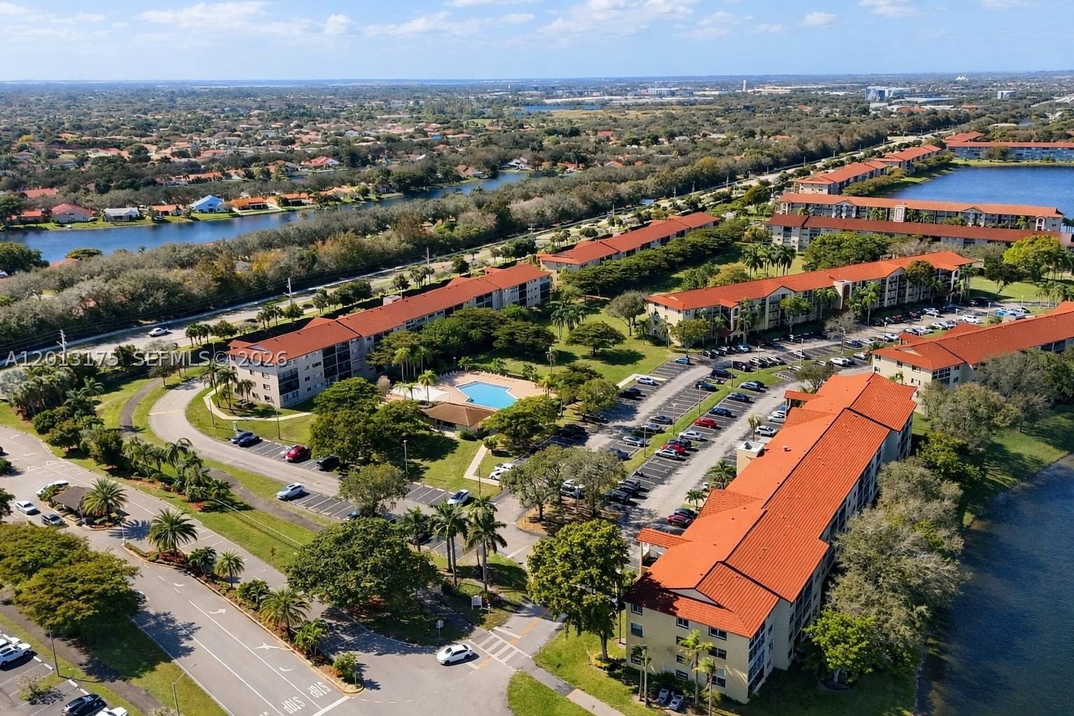 Real estate property located at 13000 15th Ct #101U, Broward, Ivanhoe East At Century V, Pembroke Pines, FL