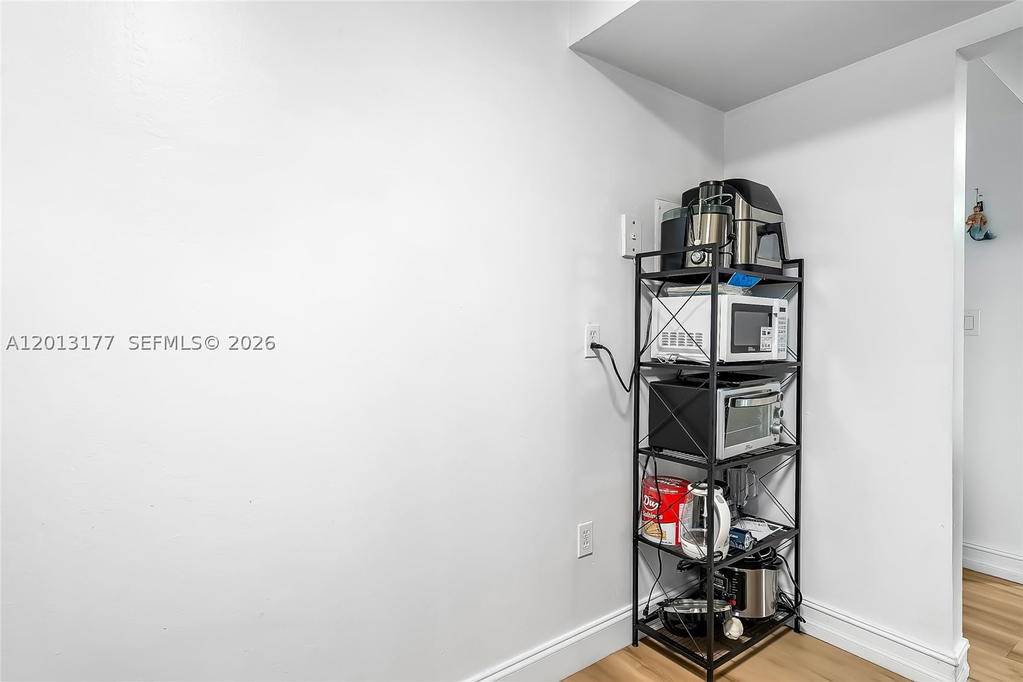 Real estate property located at 919 Hillcrest Dr #607, Broward, Hillcrest East 20, Hollywood, FL