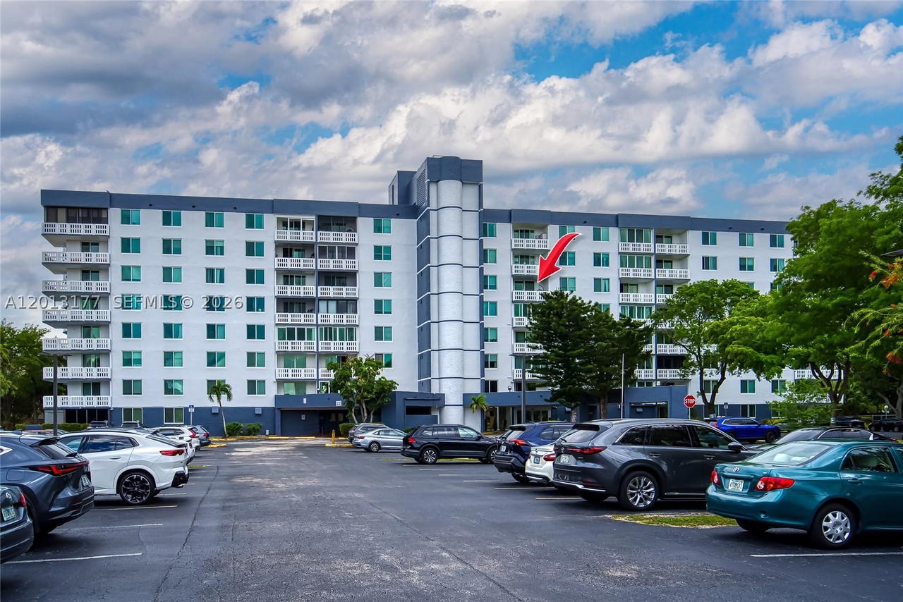Real estate property located at 919 Hillcrest Dr #607, Broward, Hillcrest East 20, Hollywood, FL