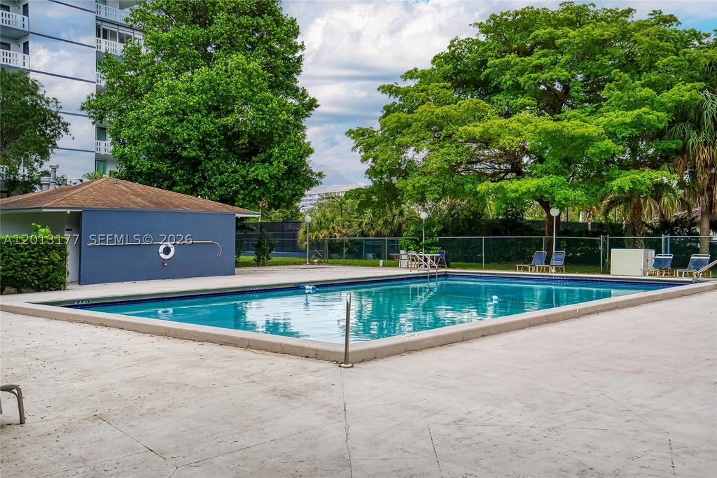 Real estate property located at 919 Hillcrest Dr #607, Broward, Hillcrest East 20, Hollywood, FL