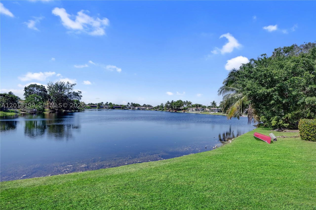 Real estate property located at , Broward, Westview Condominium No O, Pembroke Pines, FL