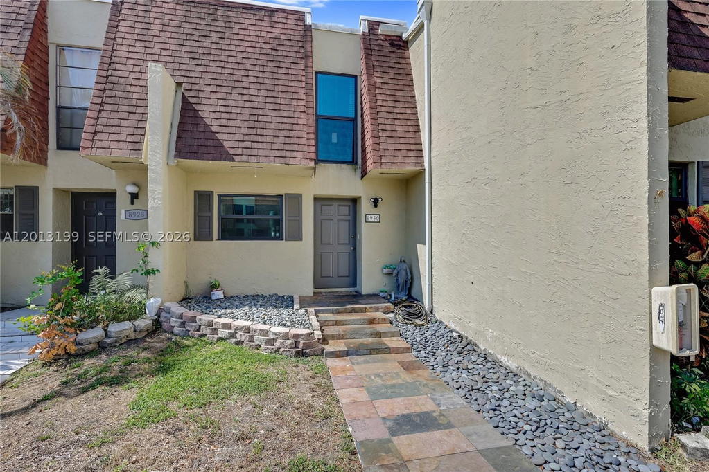 Real estate property located at , Broward, Westview Condominium No O, Pembroke Pines, FL