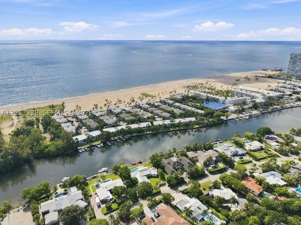 Real estate property located at 1620 Ocean Ln #236, Broward, Oceanage Condo, Fort Lauderdale, FL