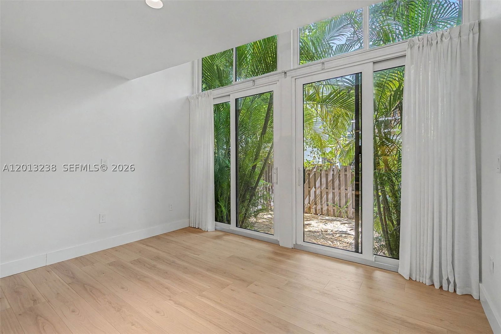 Real estate property located at 2984 Mary St, Miami-dade, Gemini Ii, Miami, FL
