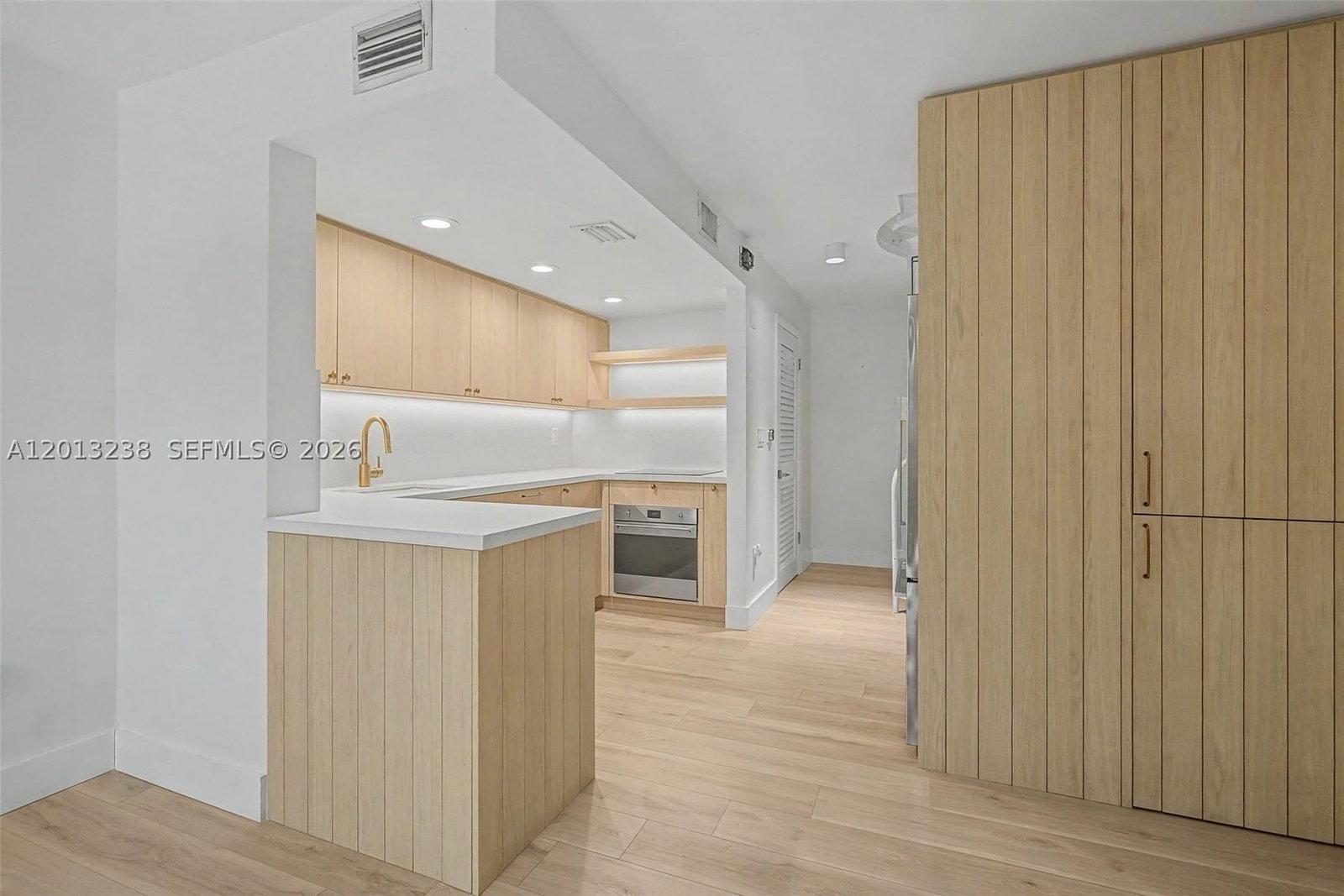 Real estate property located at 2984 Mary St, Miami-dade, Gemini Ii, Miami, FL