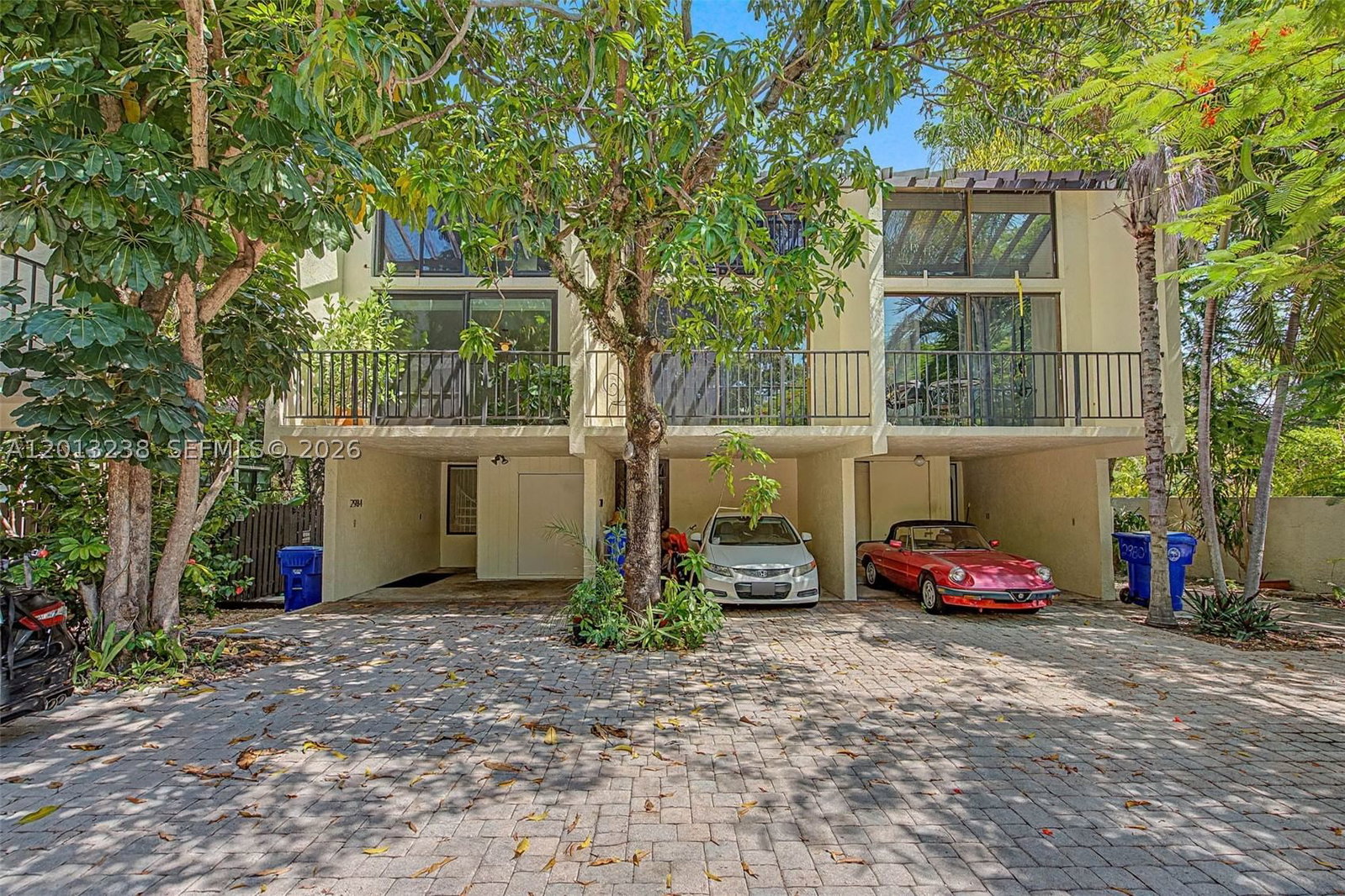 Real estate property located at 2984 Mary St, Miami-dade, Gemini Ii, Miami, FL