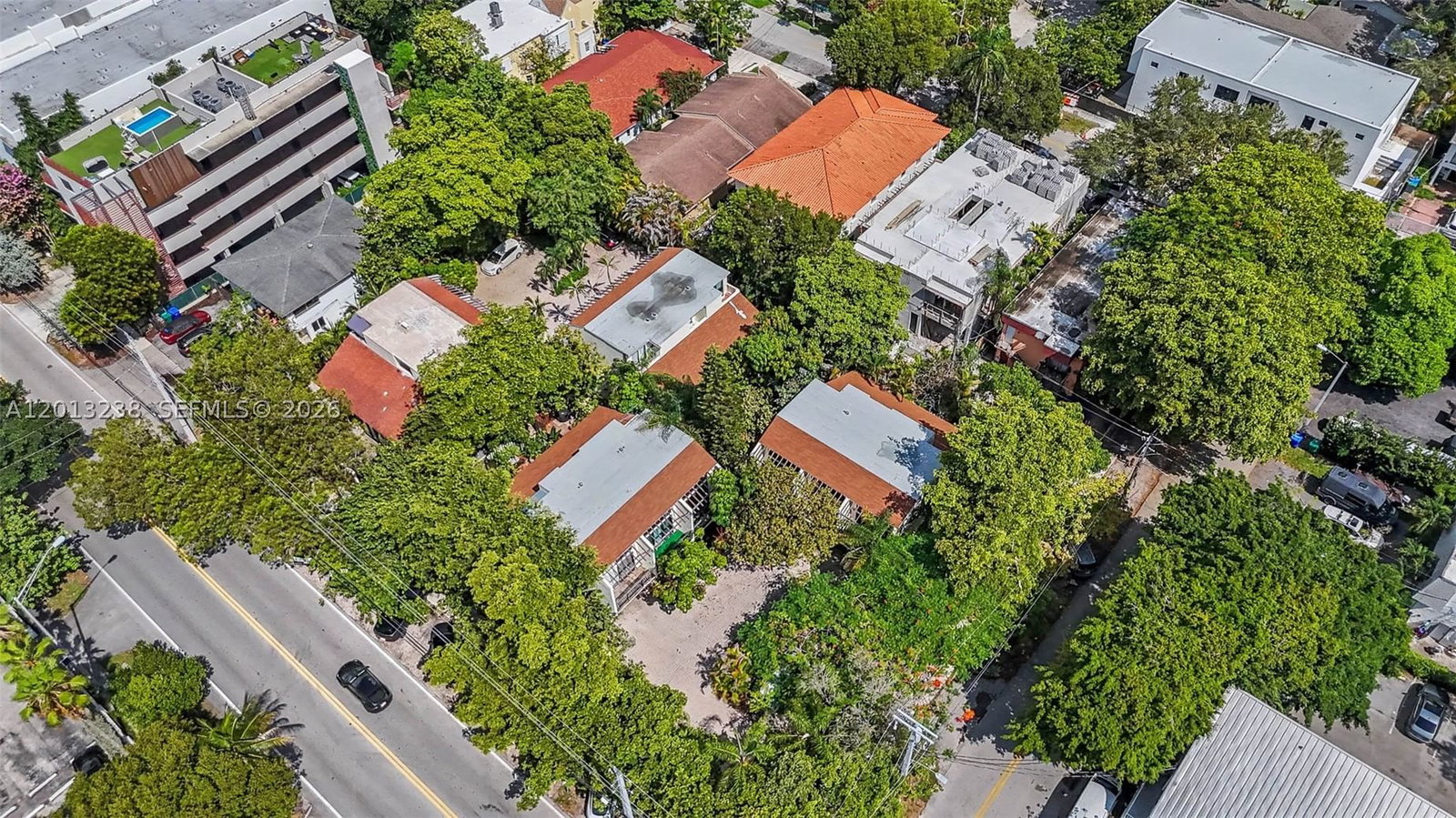 Real estate property located at 2984 Mary St, Miami-dade, Gemini Ii, Miami, FL