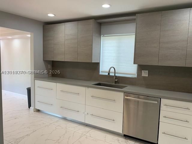 Real estate property located at 220 187th St, Miami-dade, Golden Shores Ocean Blvd, Sunny Isles Beach, FL