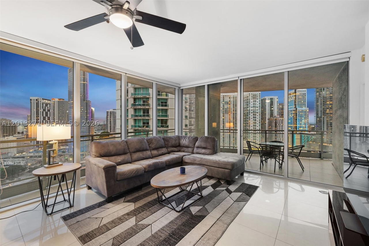 Real estate property located at 90 3rd St #2504, Miami-dade, Ivy Condo, Miami, FL