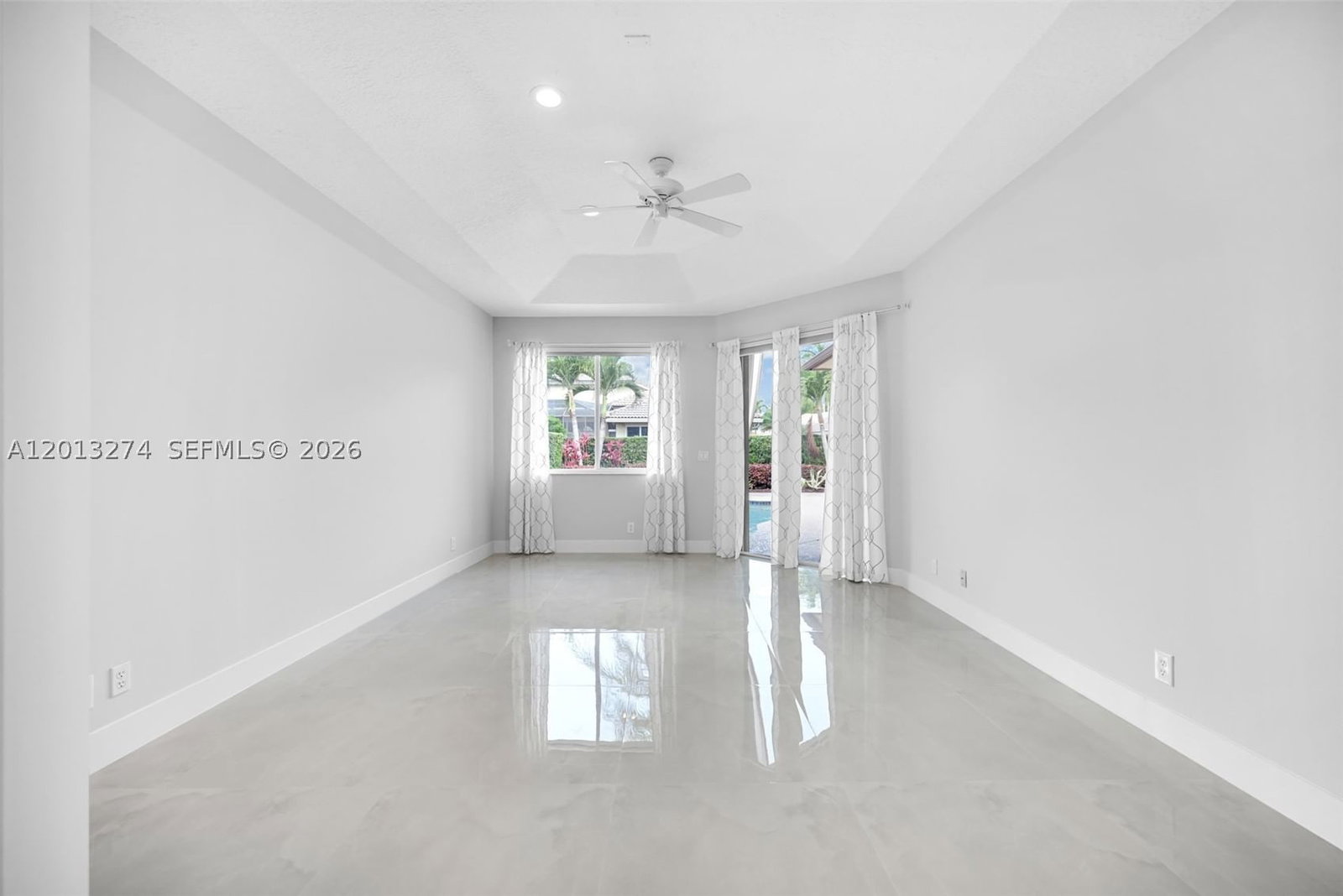 Real estate property located at 2553 Jardin Manor, Broward, Sector 7 - Parcels J-2 &, Weston, FL