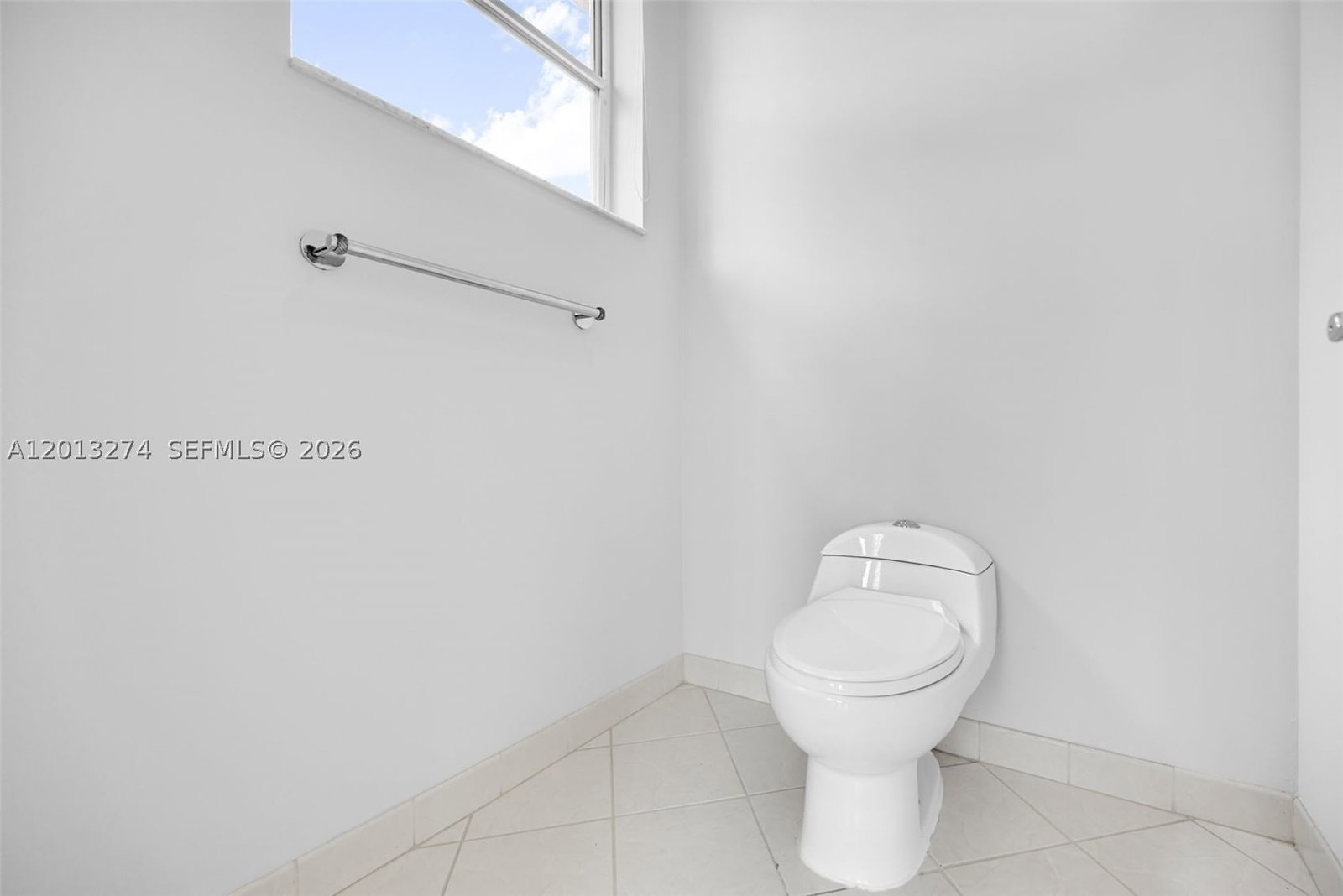 Real estate property located at 2553 Jardin Manor, Broward, Sector 7 - Parcels J-2 &, Weston, FL
