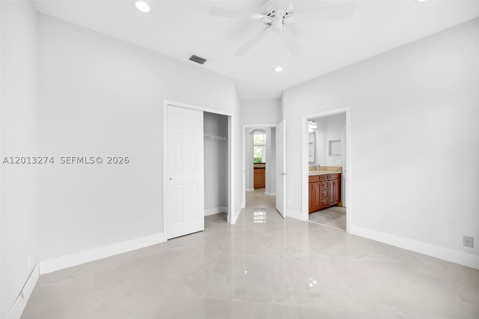 Real estate property located at 2553 Jardin Manor, Broward, Sector 7 - Parcels J-2 &, Weston, FL