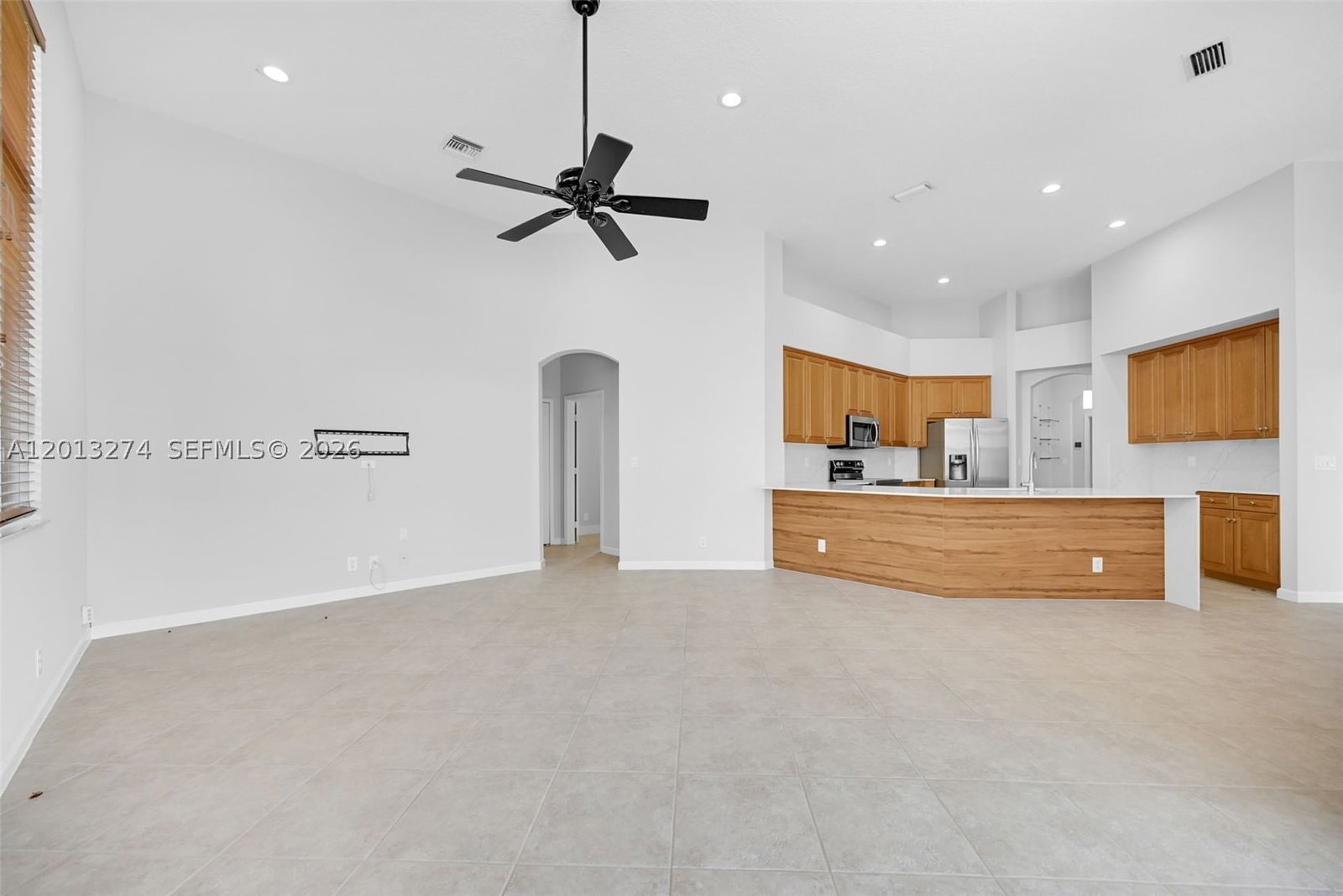Real estate property located at 2553 Jardin Manor, Broward, Sector 7 - Parcels J-2 &, Weston, FL