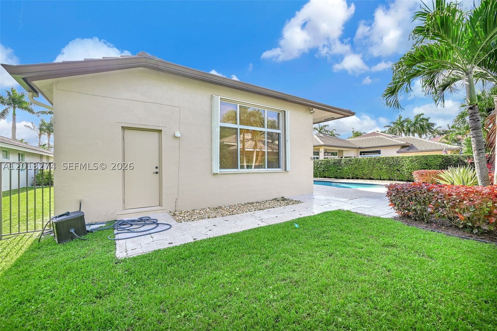 Real estate property located at 2553 Jardin Manor, Broward, Sector 7 - Parcels J-2 &, Weston, FL