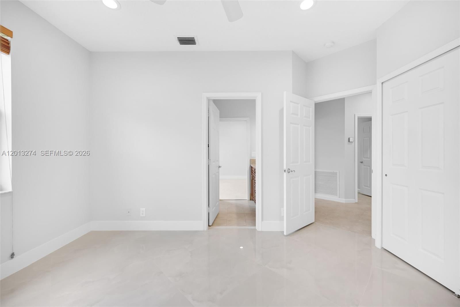 Real estate property located at 2553 Jardin Manor, Broward, Sector 7 - Parcels J-2 &, Weston, FL
