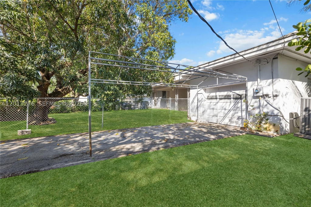 Real estate property located at 427 Grand Concourse, Miami-dade, Miami Shores Sec 4 Amd Pl, Miami Shores, FL
