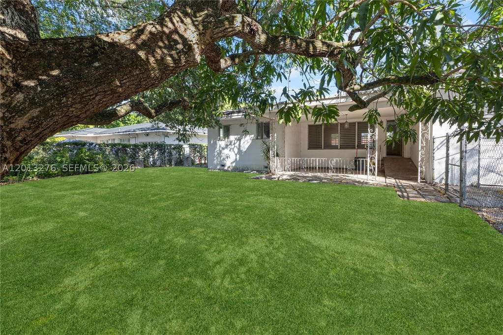 Real estate property located at 427 Grand Concourse, Miami-dade, Miami Shores Sec 4 Amd Pl, Miami Shores, FL