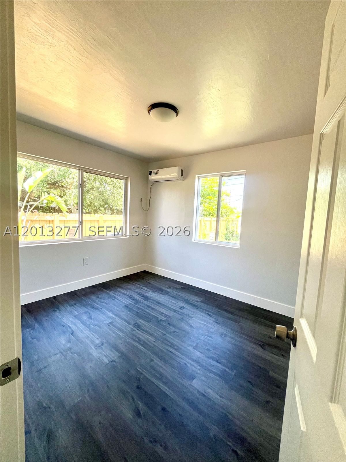 Real estate property located at 2331 55th Ter, Miami-dade, High Ridge Park, Miami, FL