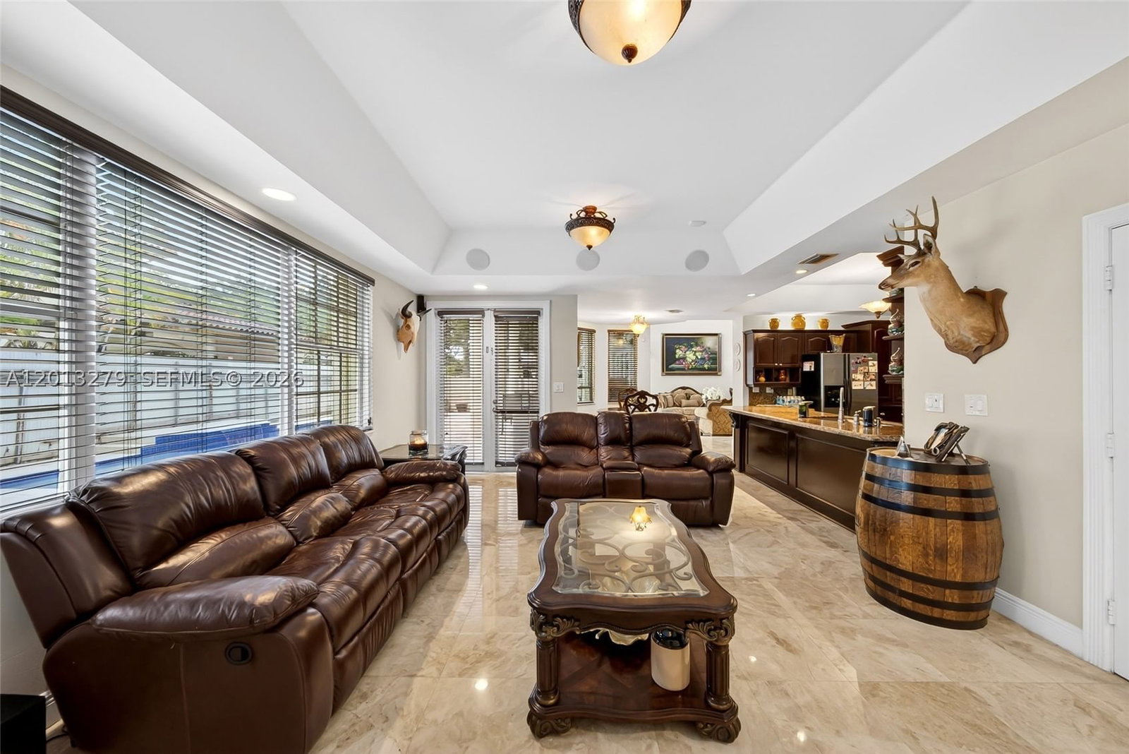 Real estate property located at 8560 164th St, Miami-dade, Royal Lakes 1st Addn, Miami Lakes, FL